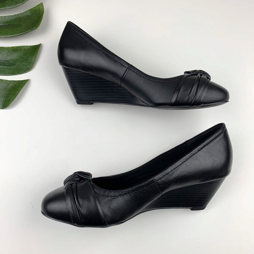 Melia Wedge Heels Slip On Black Leather Shoes Women's 9 - Picture 8 of 11